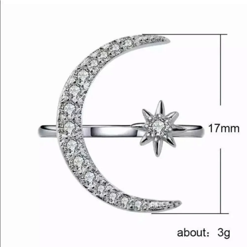 The On trend stellar Sterling Silver adjustable ring